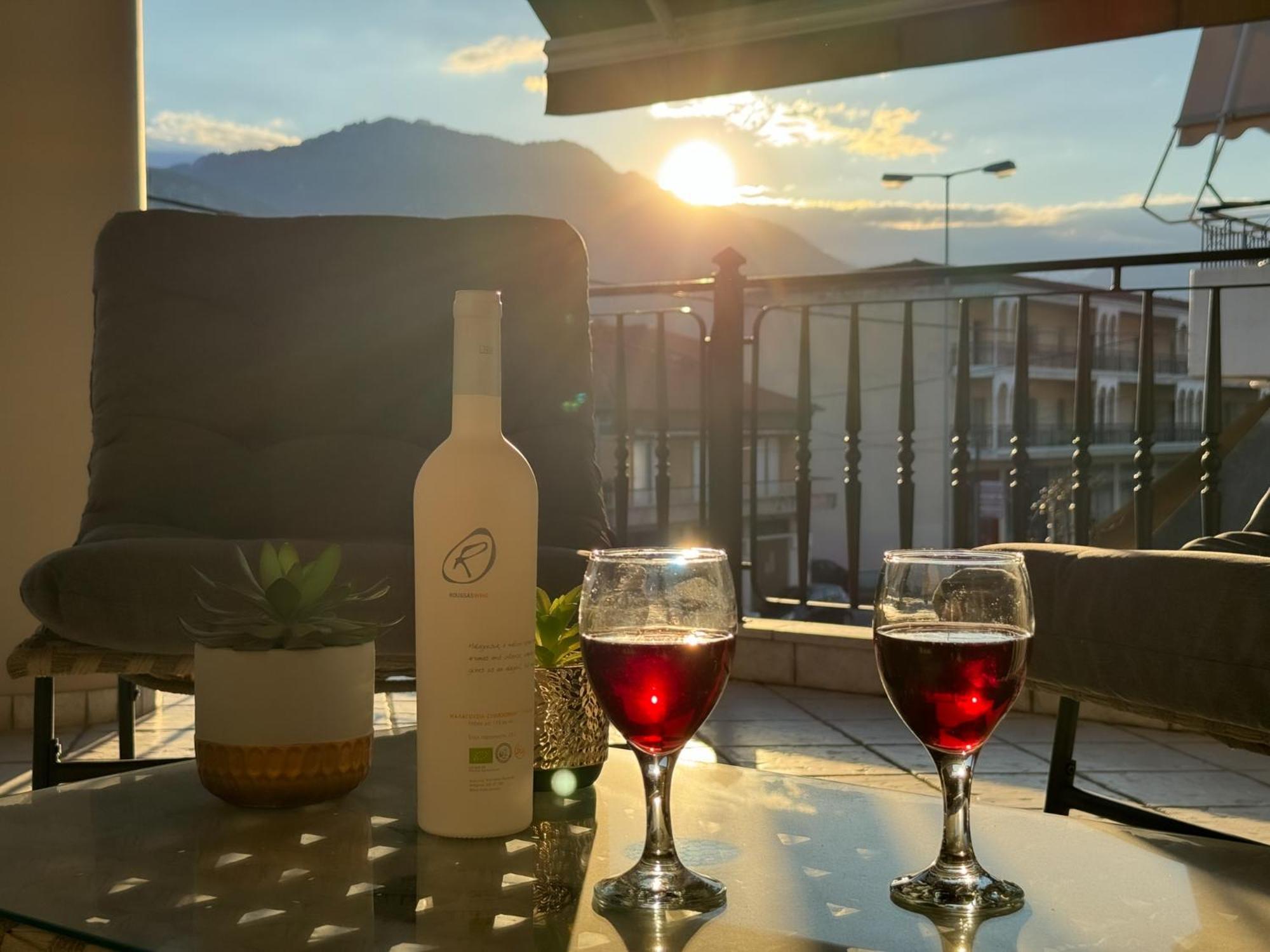 Mystique Boutique Residence Калампака Екстериор снимка